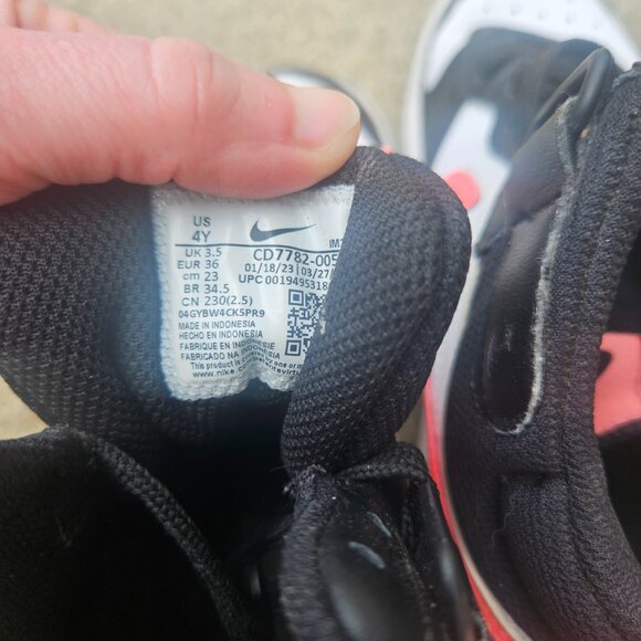 Girls nike 4y - Picture 3 of 3